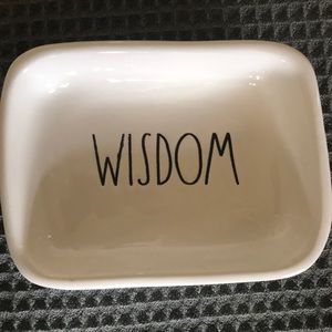 Rae Dunn small soap/jewelry dish